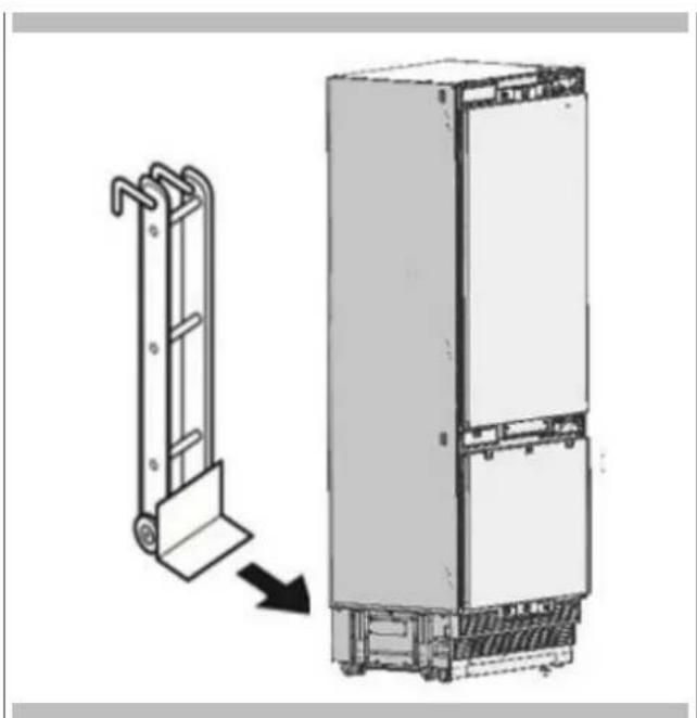 Fulgor Milano FM4BM30FBI - Taking the Refrigerator from the Wooden Pallet - 4