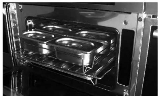 Fulgor Milano F7DSCO30S1 - Using the perforated tray - 2