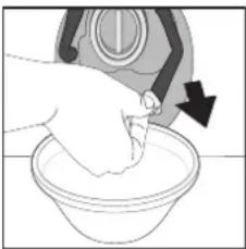BEKO AWB 912S/PRO BP - Cleaning the drain pump filter / draining residual water - 2
