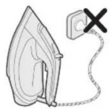 PHILIPS DST6130 - Γέμισμα του δοχείου νερού - 1