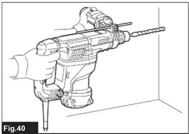 MAKITA HR3001C - 44