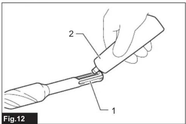 MAKITA HR3001C - 17
