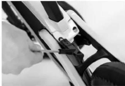 PORSCHE eBike Sport 2025 - Réglage de la tige de selle AERO - 1
