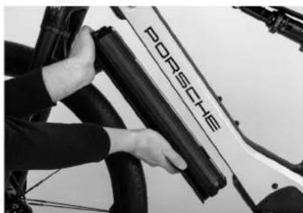 PORSCHE eBike Sport 2025 - Démontage de la batterie de transmission - 3