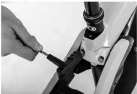 PORSCHE eBike Sport 2025 - Réglage de la tige de selle AERO - 2