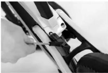 PORSCHE eBike Sport 2025 - Essieu avant et tige de selle - 3