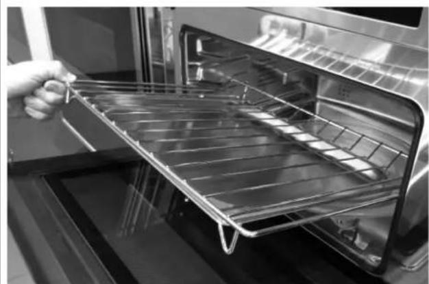 Fulgor Milano F7MSPD24MB1 - PRÉCAUT IONS POUR ÉVITER LE RISQUE D'UNE EXPOSITION AUX MICRO-ONDES - 1