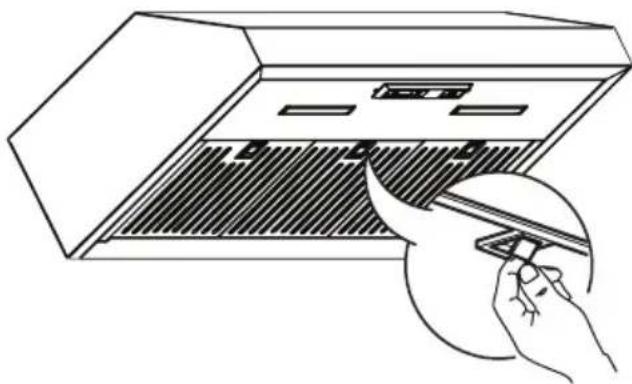 IKEA PLANENLIG 304.621.41 - Mantenimiento del filtro anti-grasa: - 1