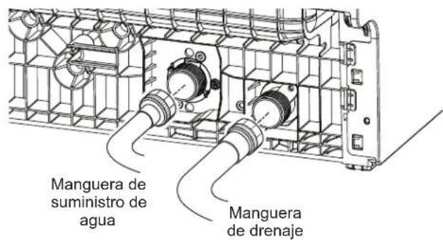 GE Profile PZF560HGWBB - Conecte la manguera de suministro de agua con el acoplador y la manguera de drenaje al lavavajillas - 1