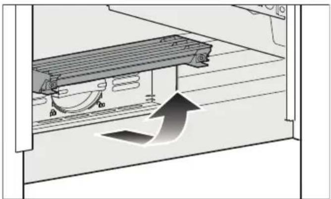MIELE KFMC 3844 R - Nettoyer le filtre à eau (filtre à tamis) - 1