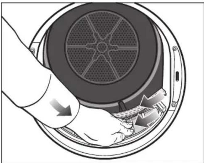 MIELE TWL680WP - Retirer les peluches visibles - 3