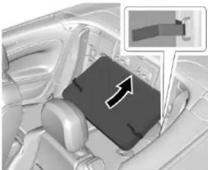 Buick Cascada (2016) - StowingtheWindDeflectors - 1