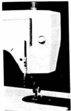 White W844 - TURNING ON LIGHT - 2