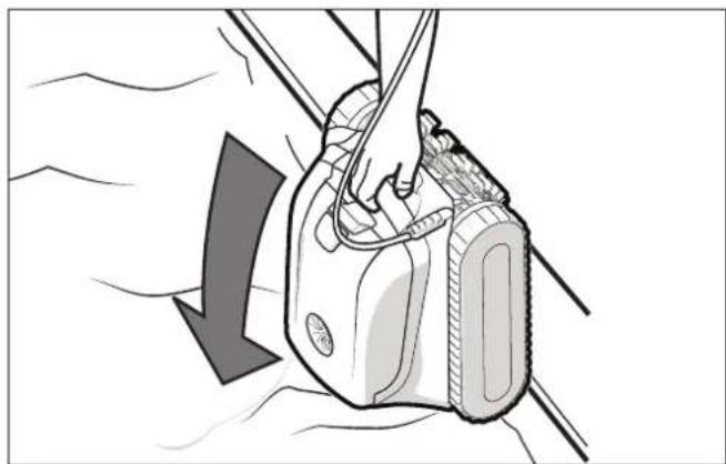 ASTRALPOOL QB800 - Install and Submerge the Cleaner - 1