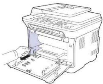 DELL 1235cn - Čištění vnitřního prostoru - 3