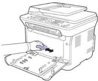 DELL 1235cn - Čištění vnitřního prostoru - 5