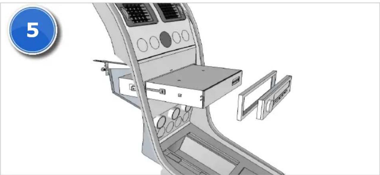 Illustration of a medical or laboratory device with a blue circular badge labeled '5' and no visible text or symbols on the device itself.
