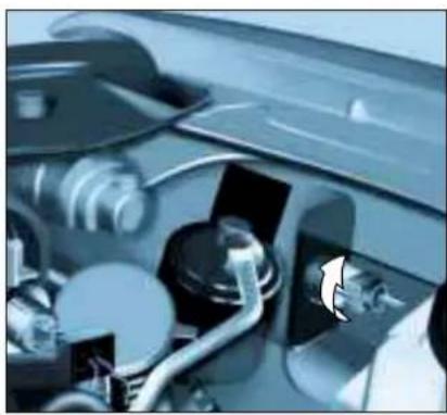 PEUGEOT 306 C (2001) - ÚDRŽBA VAŠEHO PEUGEOTU KABRIOLET 306 - 1