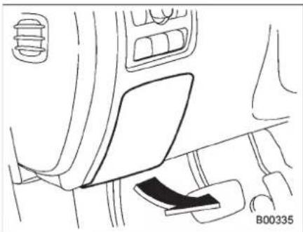 SUBARU Tribeca (2010) - CAUTION - 2