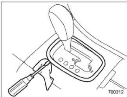 SUBARU Tribeca (2010) - ▼Shiftlockreleaseusingtheshift lockreleasebutton - 1