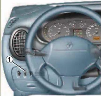 RENAULT Megane (2001) - VYHŘÍVANÁ SEDADLA - 1