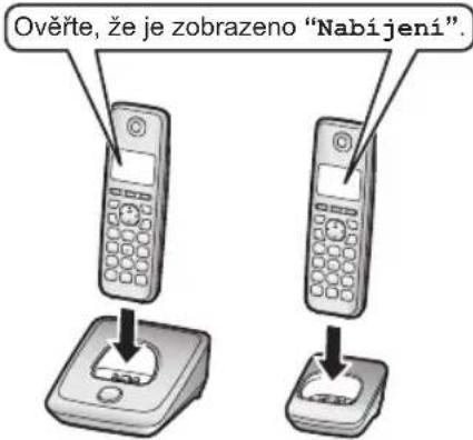 Ověřte, že je zobrazeno "Nabíjení".