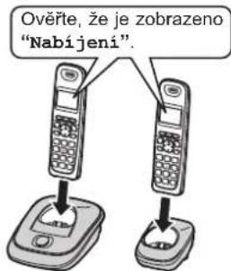 Ověře, že je zobrazeno "Nabíjení".