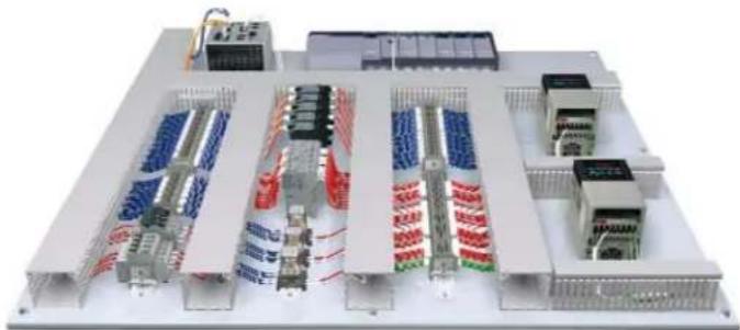 Panduit STS2 - Features and Benefits – Panduct® PanelMax™ DIN Rail Wiring Duct - 2