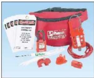 Product photo of a red medical or safety kit with labeled components and a package label in Chinese.
