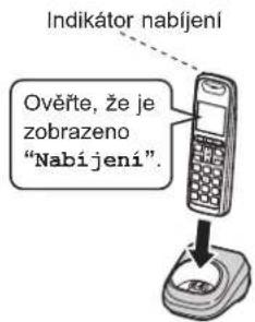 Indikátor nabíjení Ověřte, že je zobrazeno "Nabíjení".