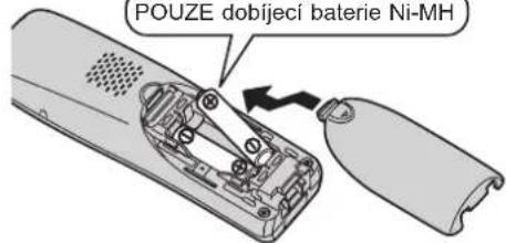 (POUZE dobíjecí baterie Ni-MH)