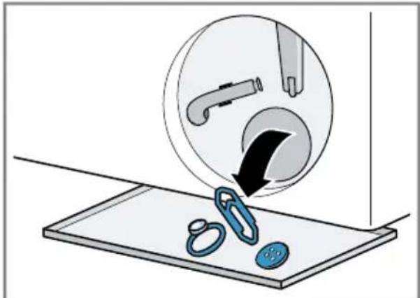 BOSCH Serie 8 WAV28EH3GB - Cleaning the drain pump - 2