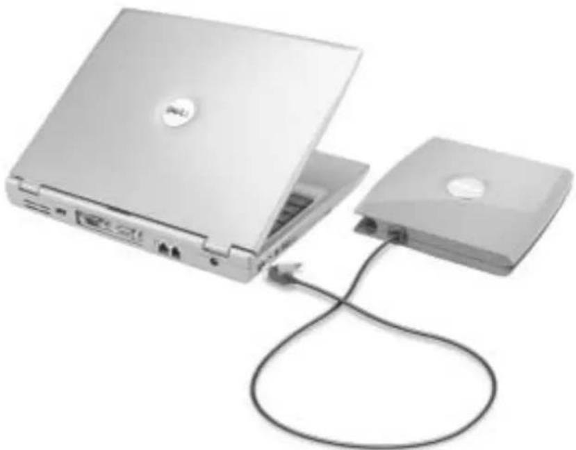 DELL Latitude D400 - Dell™ D/Bayn liittäminen - 2