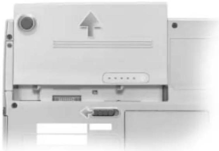DELL Latitude D400 - Odstranjevanje akumulatorja - 4