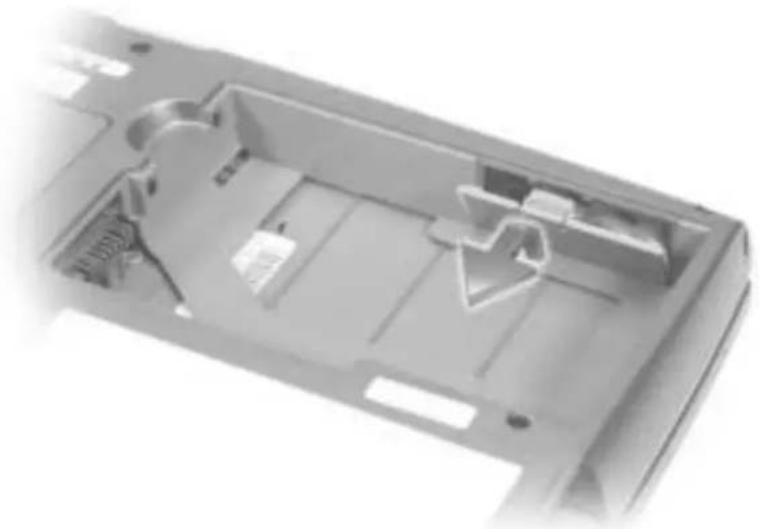 DELL Latitude D500 - Wyjmowanie i instalowanie akumulatora zapasowego - 1