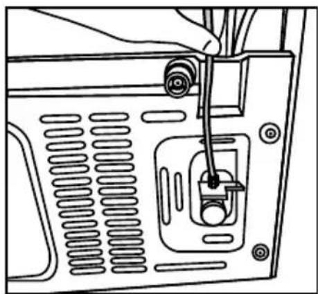 GRUNDIG GSBS13320FX - To connect the water hose to the product, follow the instructions below. - 3