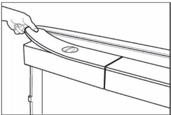 GRUNDIG GSBS13320FGB - Cleaning the water tank - 5