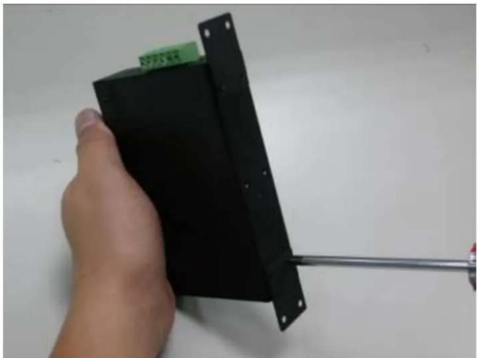 Planet IGT-900-1T1S - Wall Mount Plate Mounting - 2
