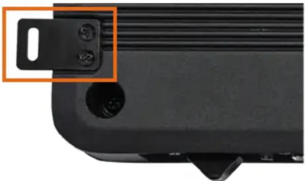 Helix U 10A - Vor Beginn der Installation unterbrechen Sie den Minusanschluss der Autobatterie. - 1