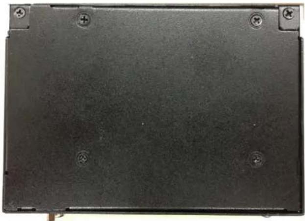 Advantech ARK-1124C-S1A3 - 安装 HDD/SSD - 4