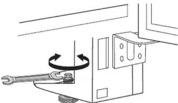 ELECTROLUX EUC26201W - Fjerne transportsikringene - 2