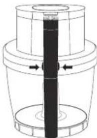 CUISINART FP16DCE - Inserire e rimuovere il coperchio - 2