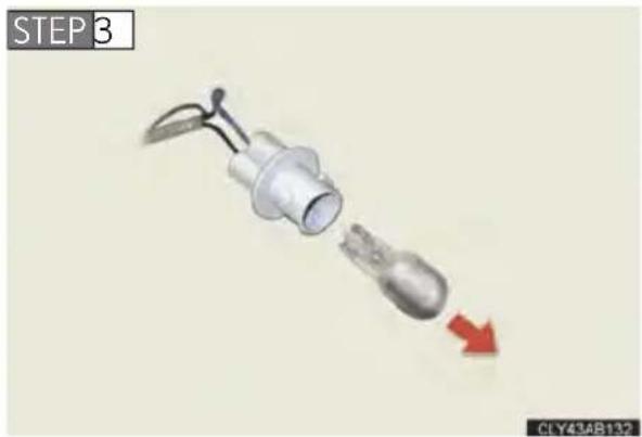 LEXUS IS F (2010) - Replacing light bulbs - 3