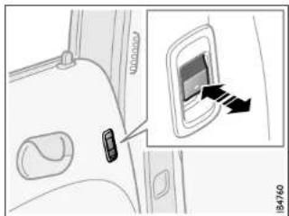 SAAB 9-5 (2009) - Interior equipment and trunk - 1
