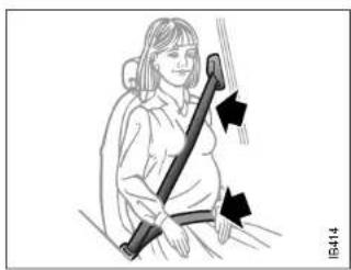 SAAB 9-5 (2009) - Belt height adjustment - 7