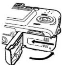 CASIO QV-R52 - Insteken van een geheugenkaart in de camera - 3