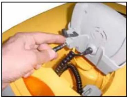 ROBOMOW RL855 - Charging the Power Pack through an indoor power socket - 1