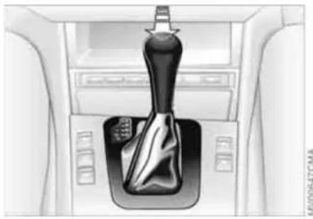 BMW 325Ci Coupe (2005) - Starting the engine - 1