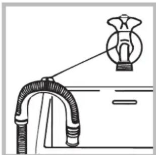 HOTPOINT ECOT7D 149 - Anschluss des Ablaufschlauches - 2