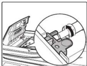 SHARP MX-B382SC - Entfernen der Papiereinzugsrolle - 1
